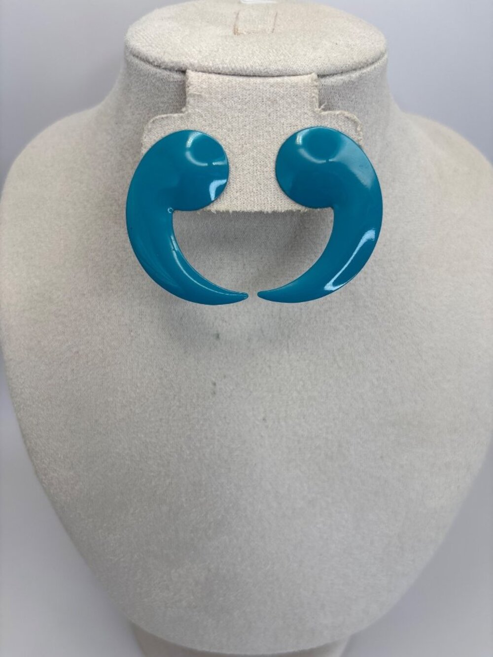 Vintage Retro Enamel Turquoise Blue Curve Shape Pierced Earrings